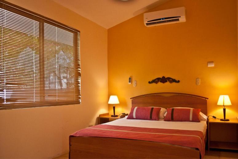 Villas San Angel Sardinal Exterior photo